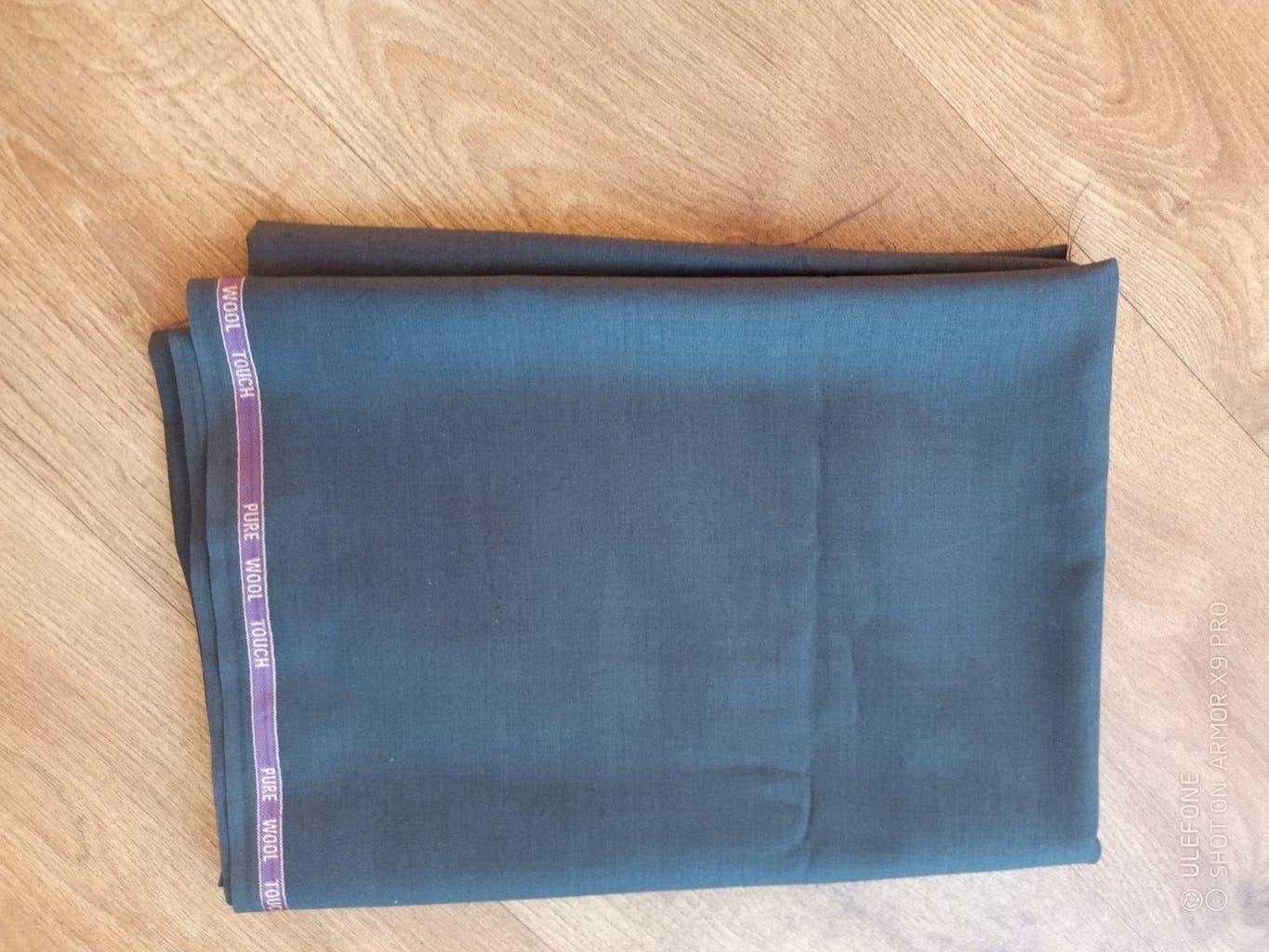 NIEUW mooie grijze lap stof wol 220x150 cm, Hobby en Vrije tijd, Stoffen en Lappen, Wol, 120 cm of meer, Nieuw, Ophalen of Verzenden