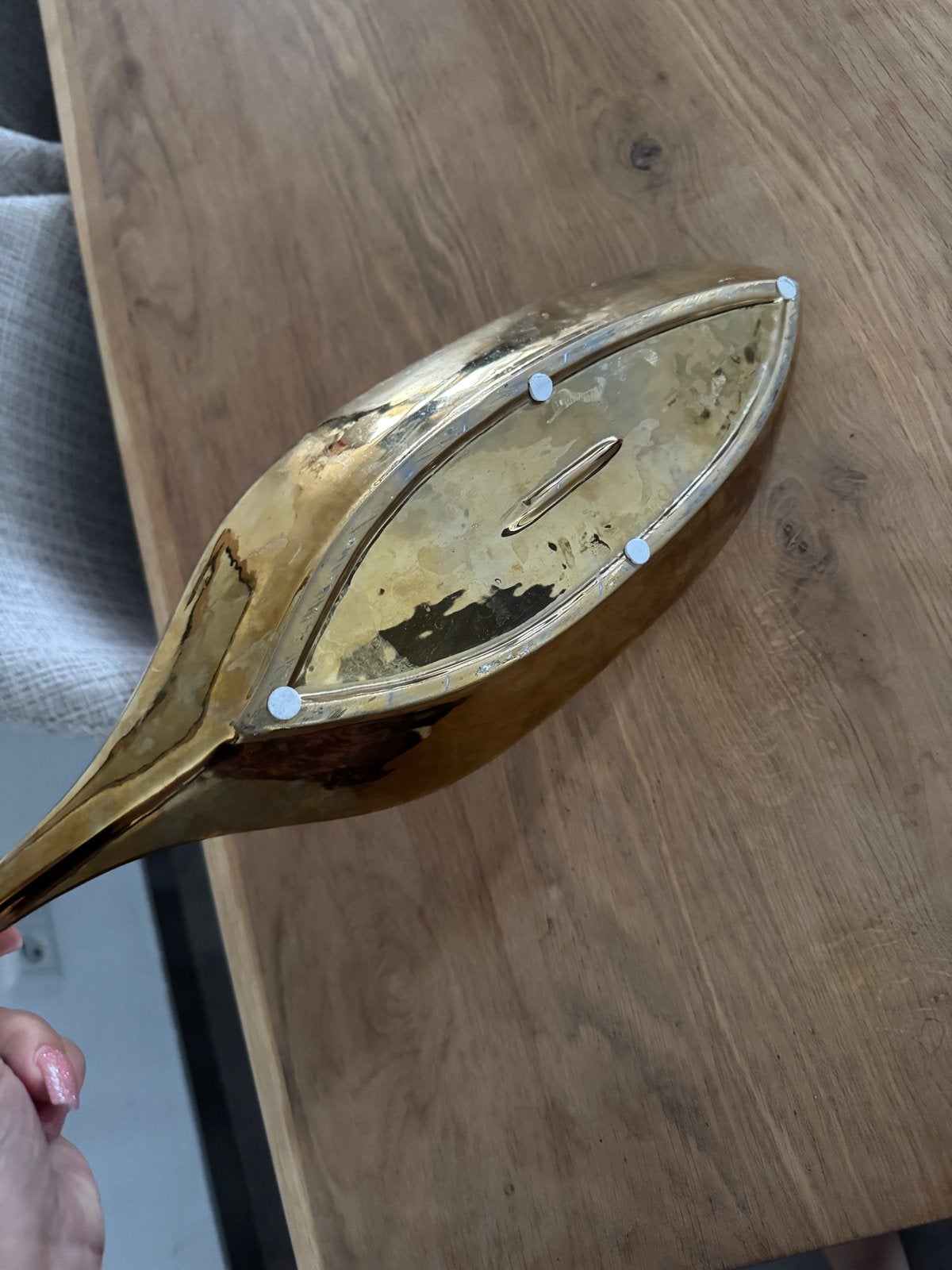 Decoratieve schaal in blad vorm, goud en wit, Schaal, Geribbeld, Ophalen of Verzenden, Zo goed als nieuw