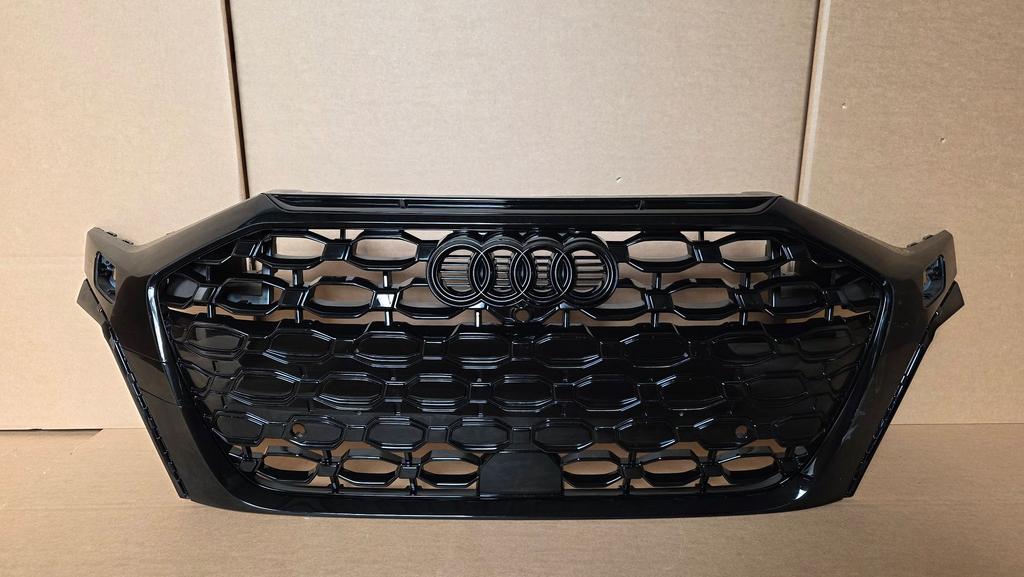 Grill Audi A3 8Y RS3 Bumper Grille 8Y0853651AB Orgineel RS3, Gebruikt, -, Voor, Ophalen of Verzenden