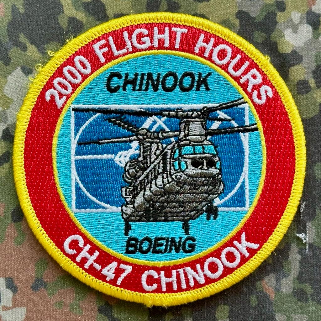 Patch RNLAF 298 SQN 2000 Flight Hours CH-47 Chinook, Ophalen of Verzenden, Luchtmacht, Nederland, Embleem of Badge