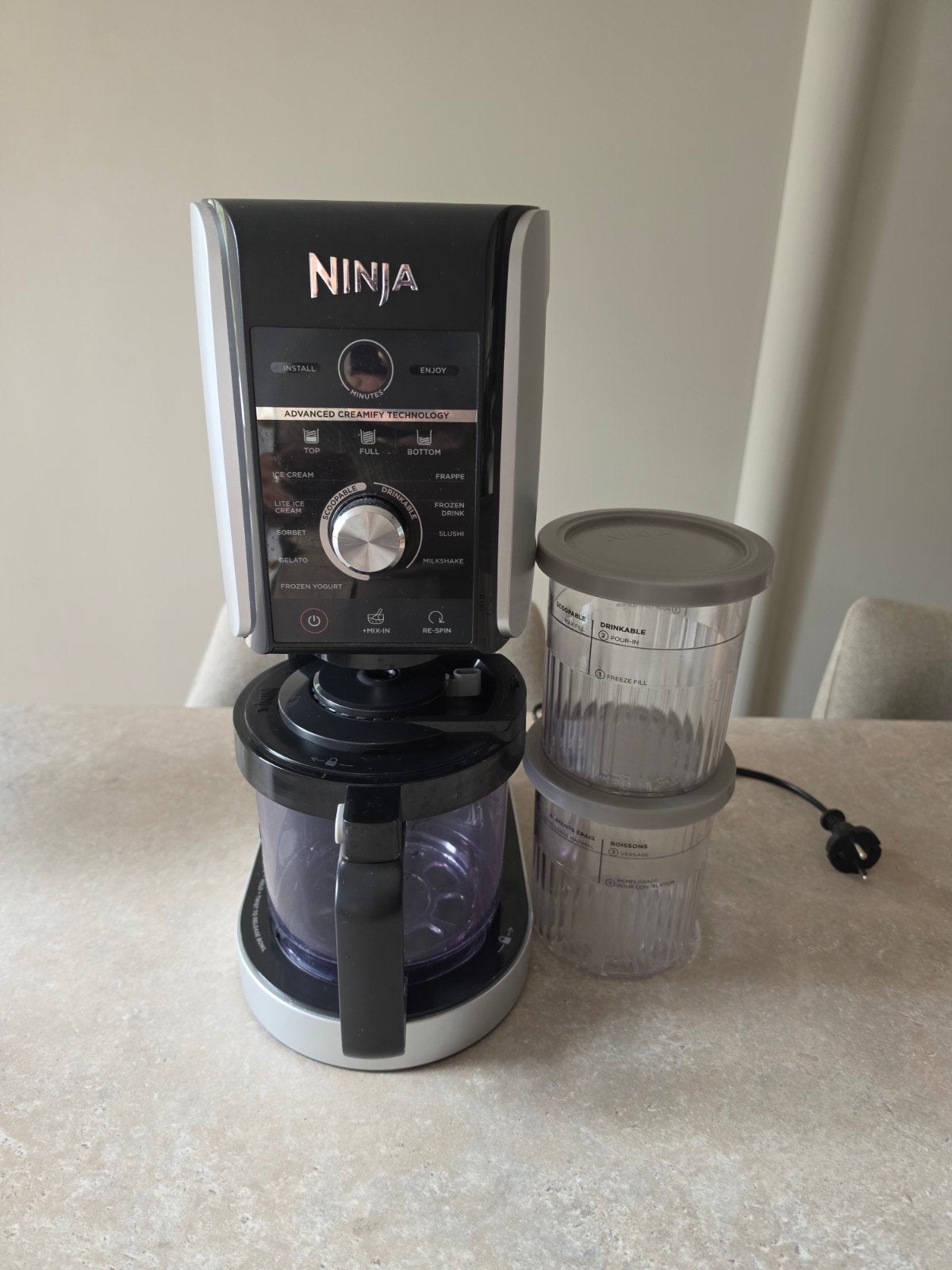 Ninja deluxe Creami IJsmachine - Zo goed als nieuw, Witgoed en Apparatuur, Blenders, Ophalen, Zo goed als nieuw, Blender