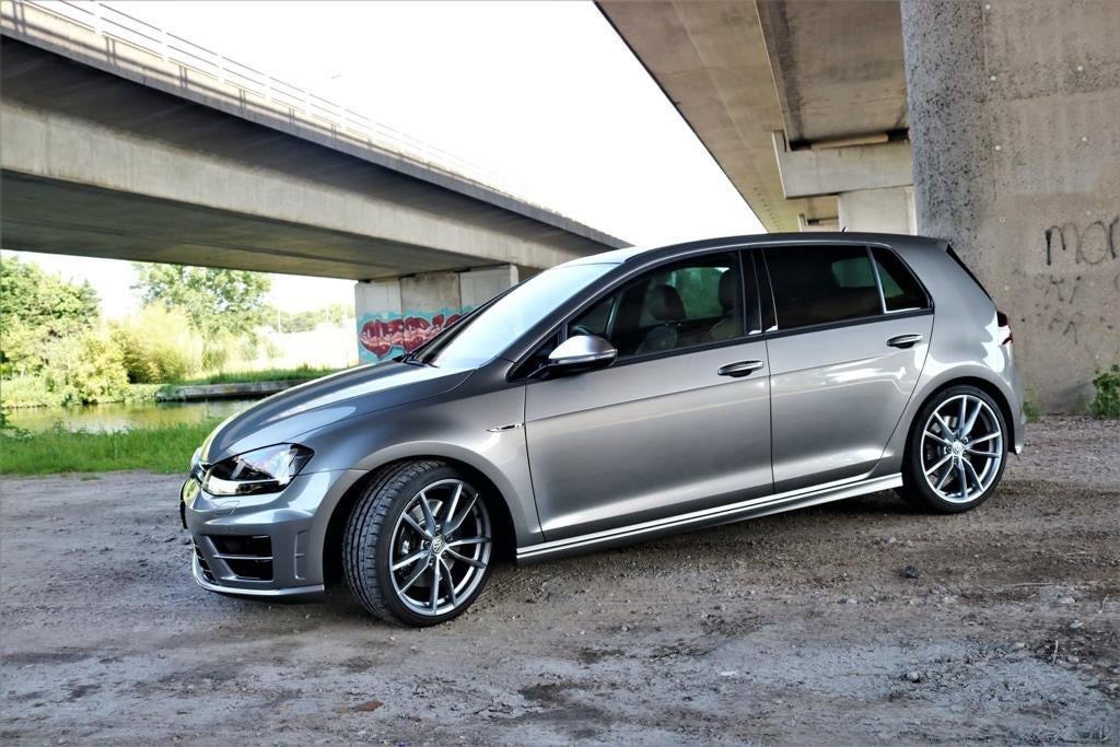 Volkswagen Golf R 4Motion DSG 300pk | 66.250 km | Pano, Automaat, 4 cilinders, 1984 cc, Vierwielaandrijving