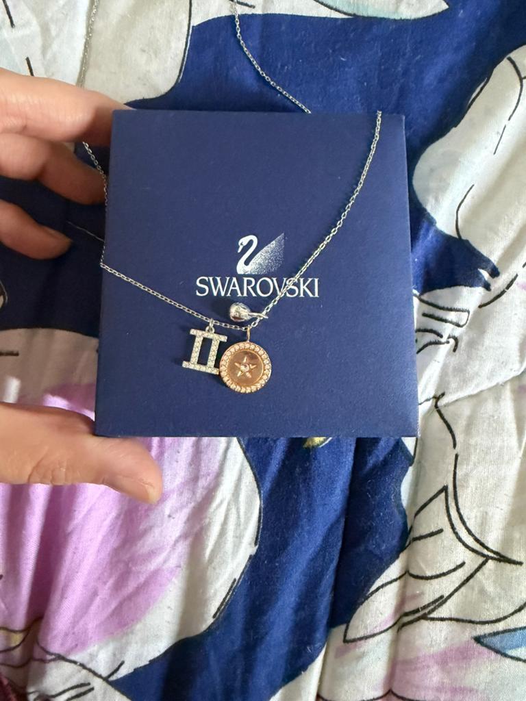 Nieuwe originele swarovski ketting, Ophalen of Verzenden, Nieuw, Zilver, Overige materialen