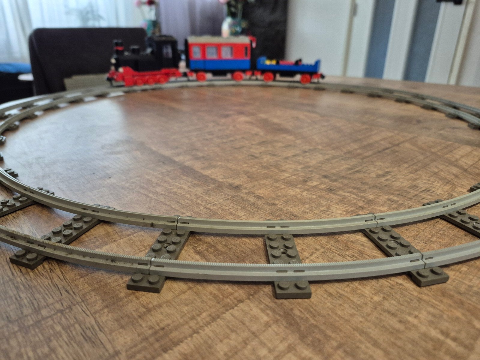 Oude LEGO Treinset met Rails, Trein, Wagon en Lorrie, Kinderen en Baby's, Gebruikt, Lego, Ophalen of Verzenden, Inclusief accessoires