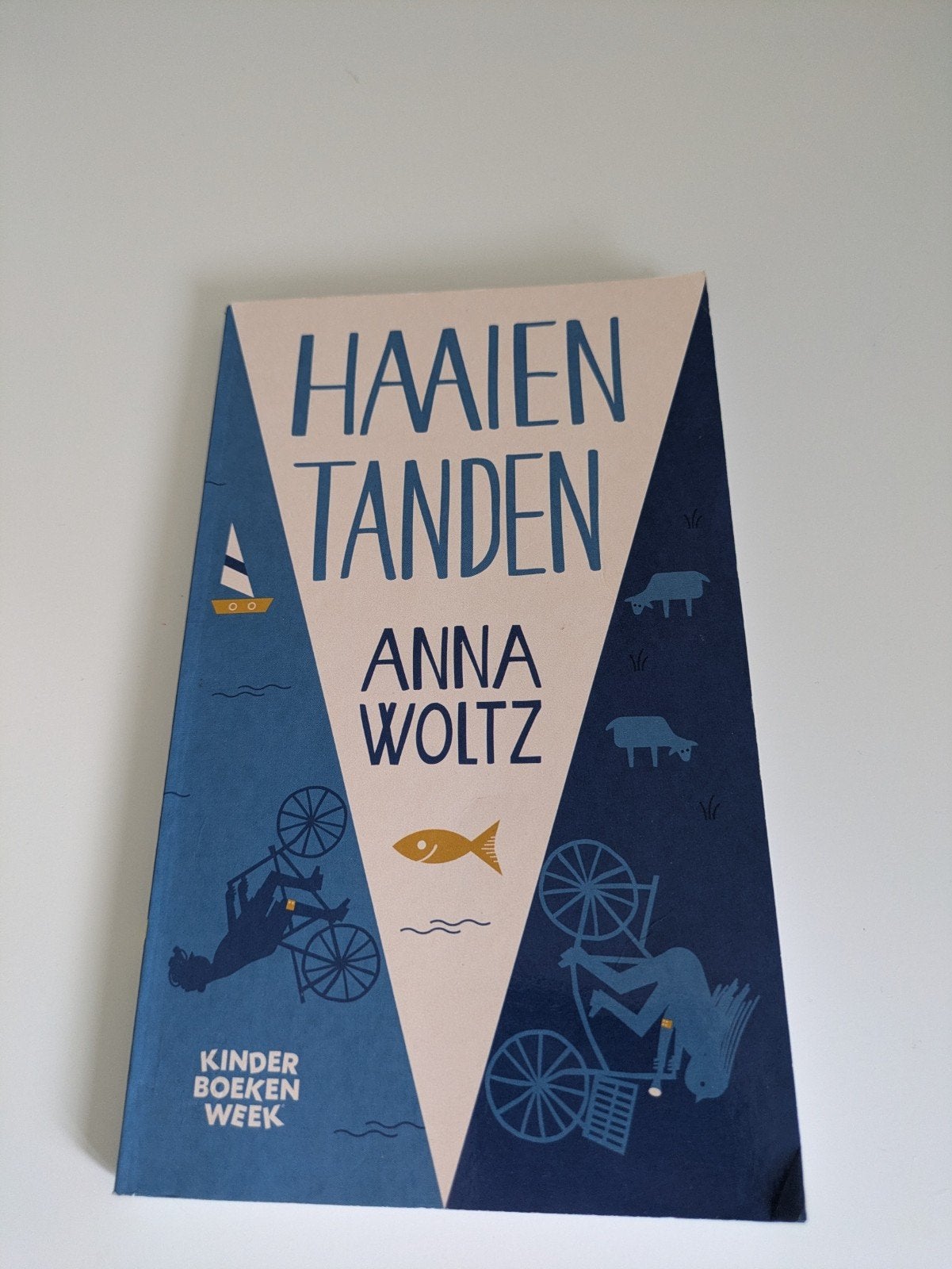 Kinderboekenweek geschenk-> Haaien Tanden, Ophalen of Verzenden, Gelezen
