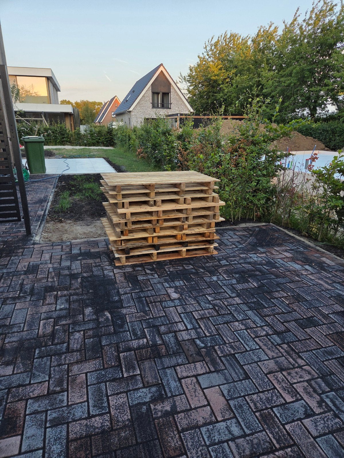 14 houten pallets gratis af te halen, Ophalen, Gebruikt