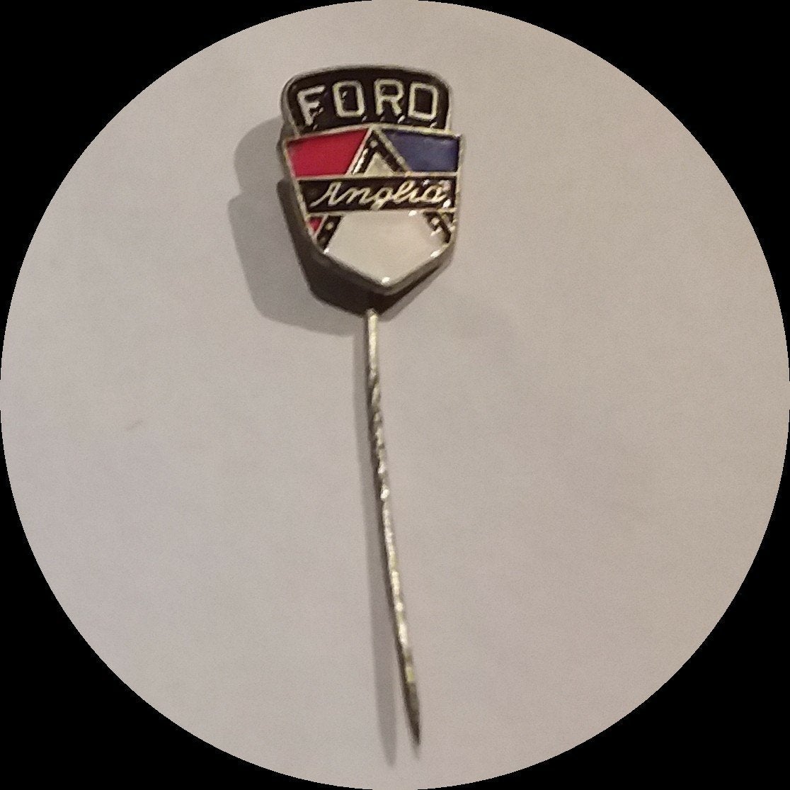 FORD ANGLIA speldje, Ophalen of Verzenden, Zo goed als nieuw, Transport, Speldje of Pin