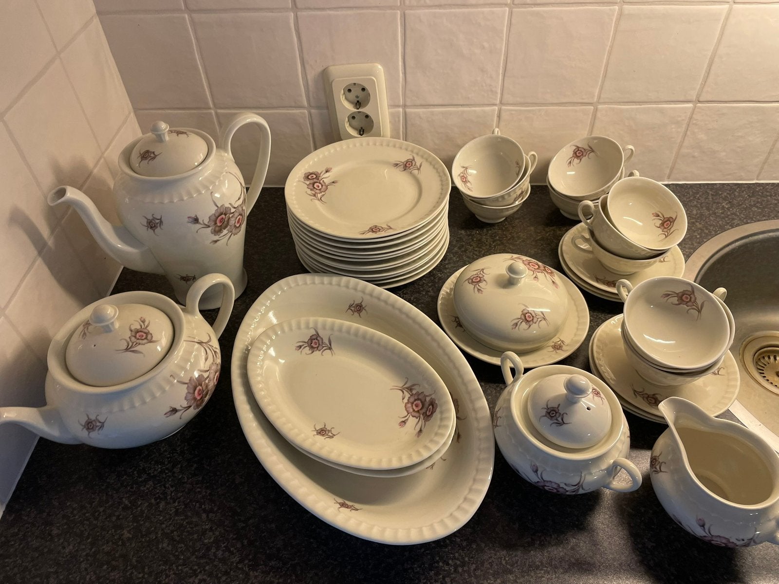 Retro/vintage/antiek servies MOSA, Ophalen