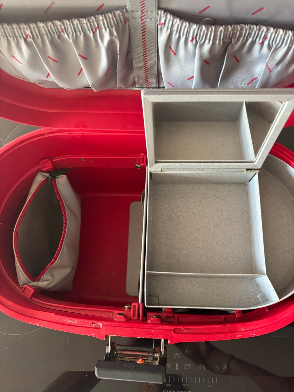 Samsonite Beautycase Rood - Vintage Hardcase met Spiegel, Ophalen, Gebruikt, Met slot, Hardcase