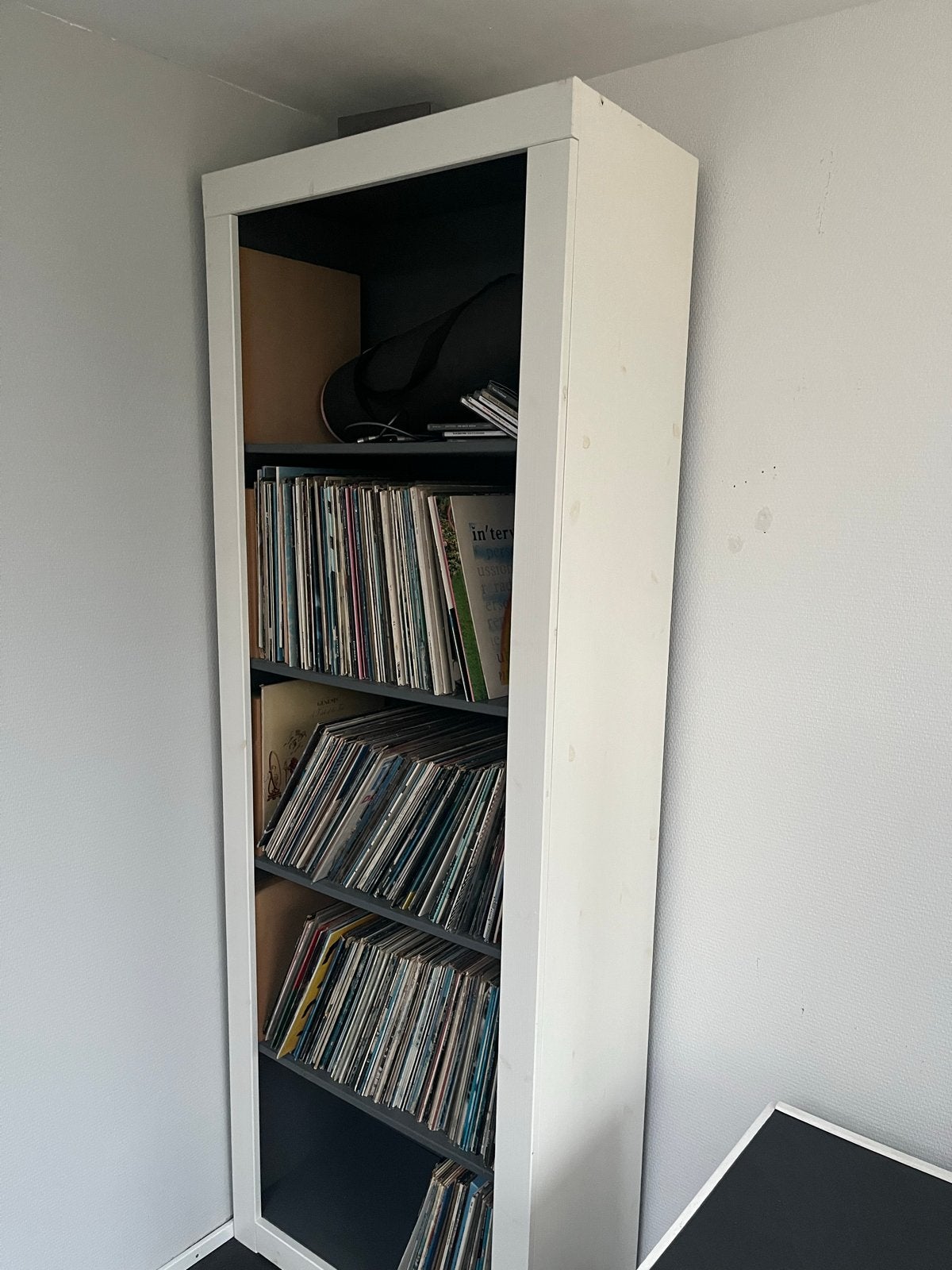 2 houten (boeken)kasten te koop, Ophalen, 200 cm of meer, Eikenhout, 50 tot 100 cm