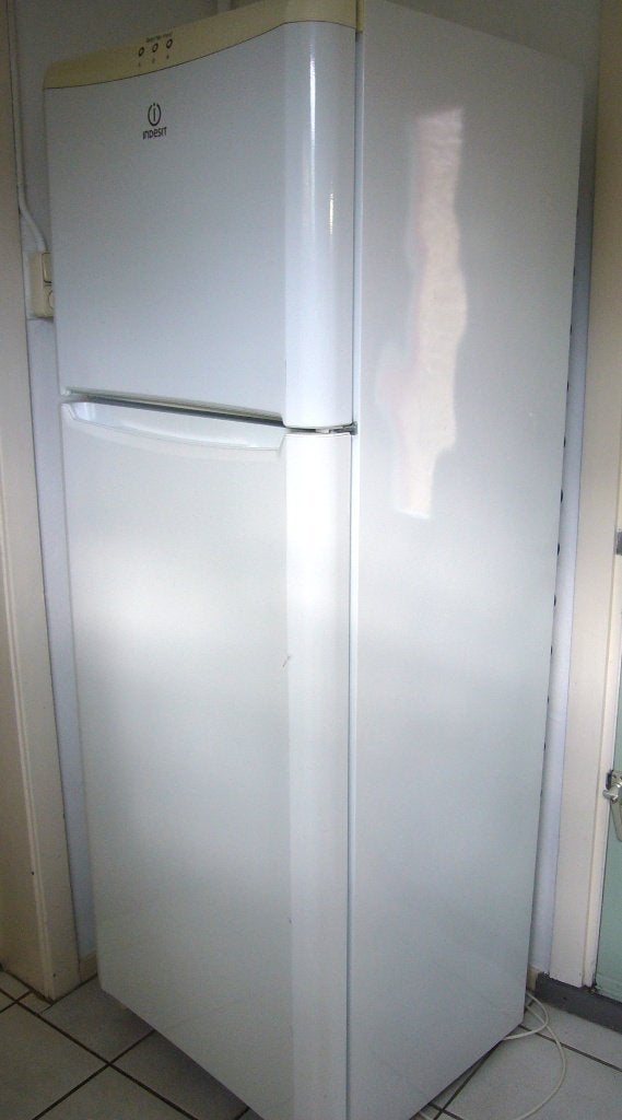 Grote Indesit koelkast, 340 L + 75 L vriesvak, Ophalen, Gebruikt, 200 liter of meer, 60 cm of meer