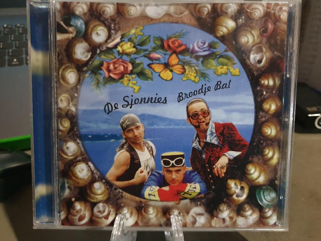 De Sjonnies - Broodje Bal CD, Ophalen, Zo goed als nieuw, Levenslied of Smartlap