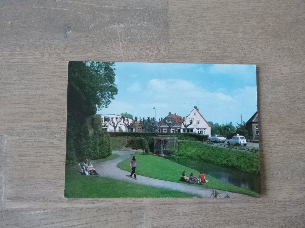 Hattem, stadsmuur/auto, Verzenden, 1980 tot heden, Gelopen, Gelderland