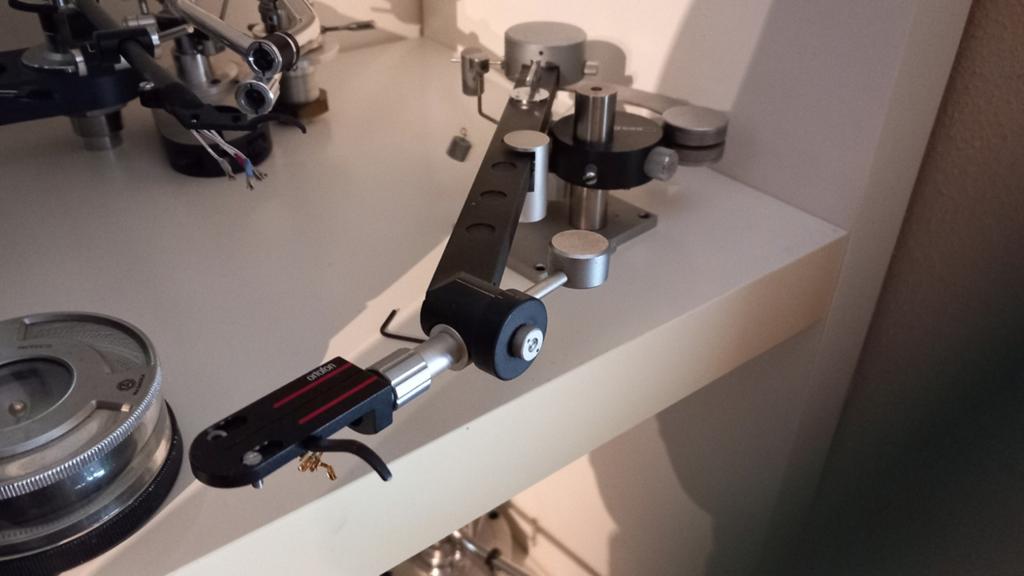 Dynavector DV 505 tonearm, Audio, Tv en Foto, Platenspelers, Secondhighend@outlook.com, Ophalen of Verzenden, Zo goed als nieuw