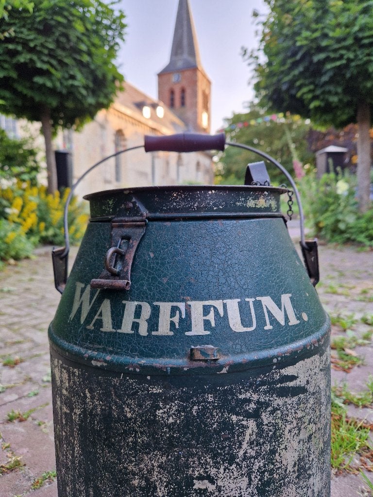 Warffum stembus melkbus antiek, Ophalen