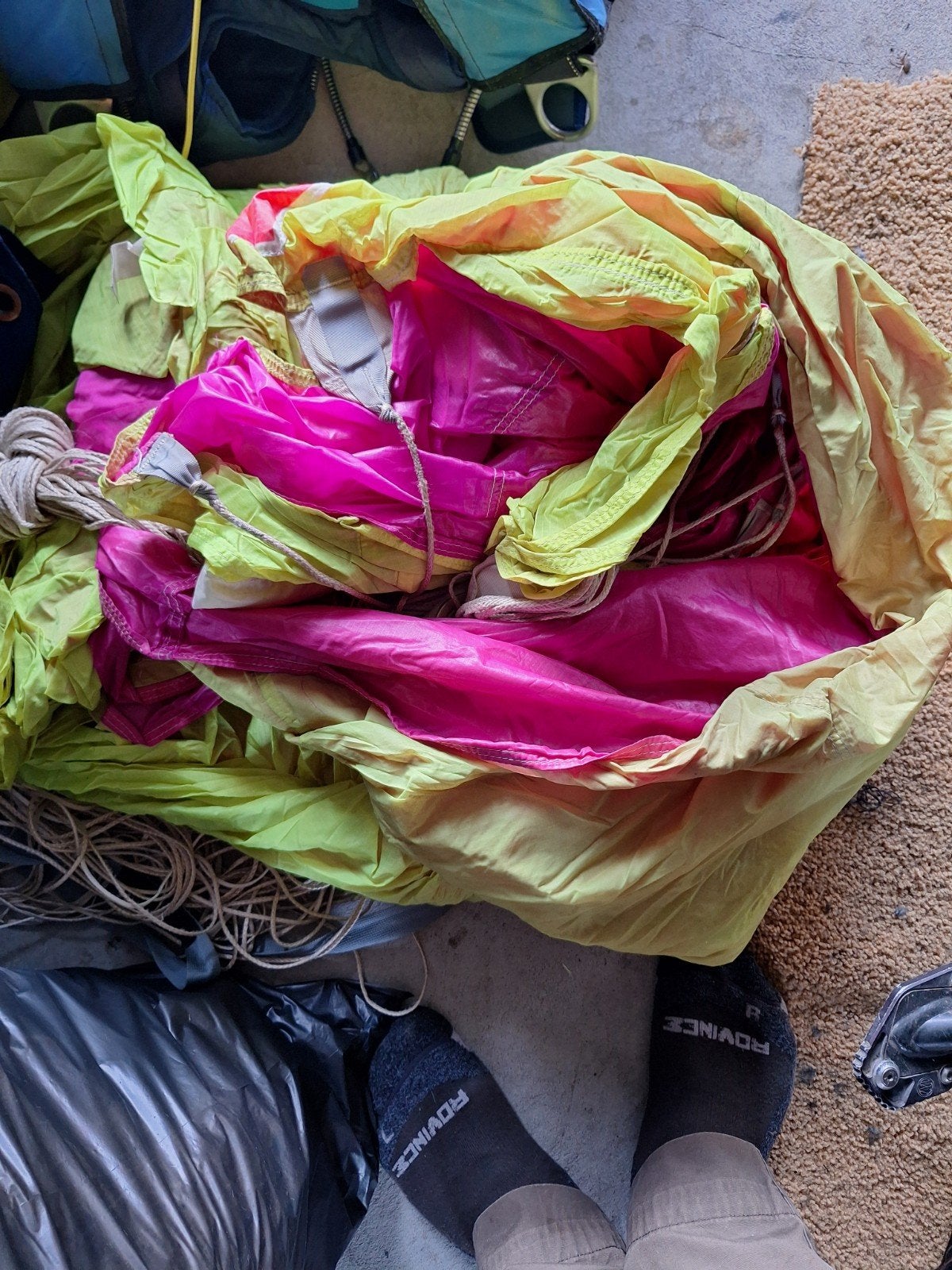 parachutes reserve hoofdchute harnas diverse, Ophalen of Verzenden, Gebruikt