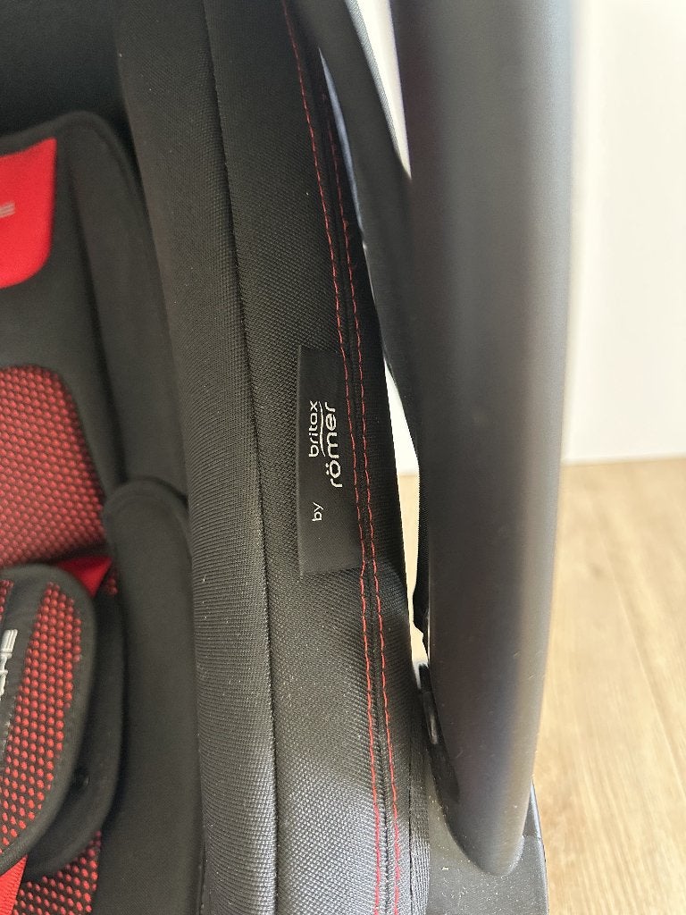 Porsche by Britax Römer Babyautostoel met Isofix Base, Ophalen, Romer, Verstelbare rugleuning, Zo goed als nieuw