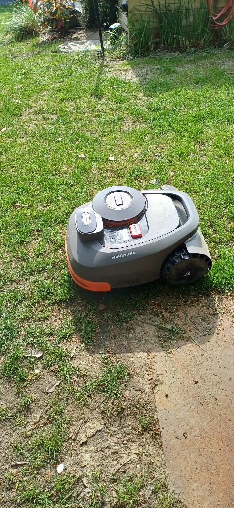 Robotmaaier Segway draadloos, Ophalen, Bestuurbaar via app, Zo goed als nieuw, Segway Navimow