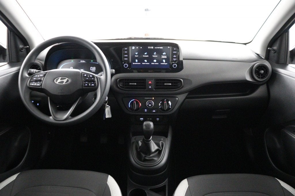 Hyundai i10 1.0 Comfort Smart (bj 2025), Auto's, Stof, 899 kg, Origineel Nederlands, Bedrijf