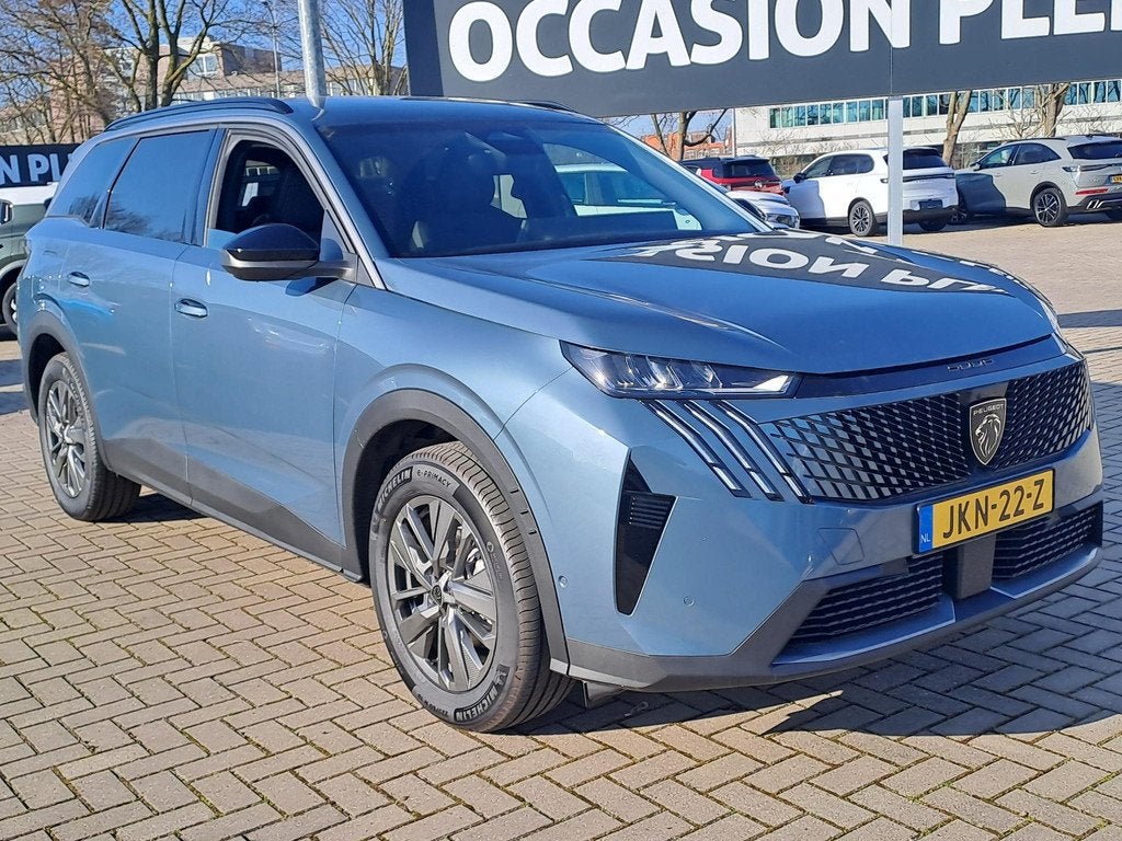 Peugeot 5008 1.2 Hybrid 145 Allure 7p 21% BTW-VRIJ | NIEUWE, Auto's, Peugeot, 145 pk, 1199 cc, Blauw, Origineel Nederlands