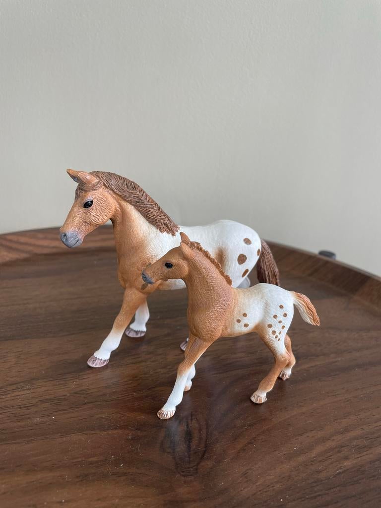 Schleich paard en veulen  Appaloosa, Ophalen of Verzenden, Zo goed als nieuw, Paard, Beeldje of Figuurtje