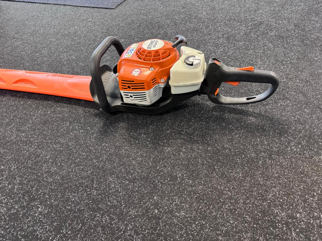 Stihl HS 82 R Heggenschaar - Benzine, Ophalen of Verzenden, Gebruikt
