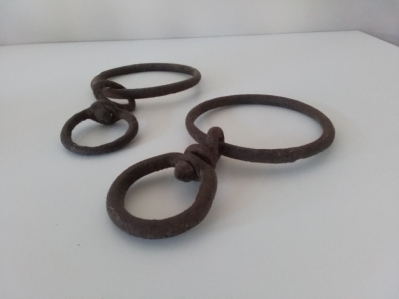 Oude ijzeren ringen., Ophalen of Verzenden
