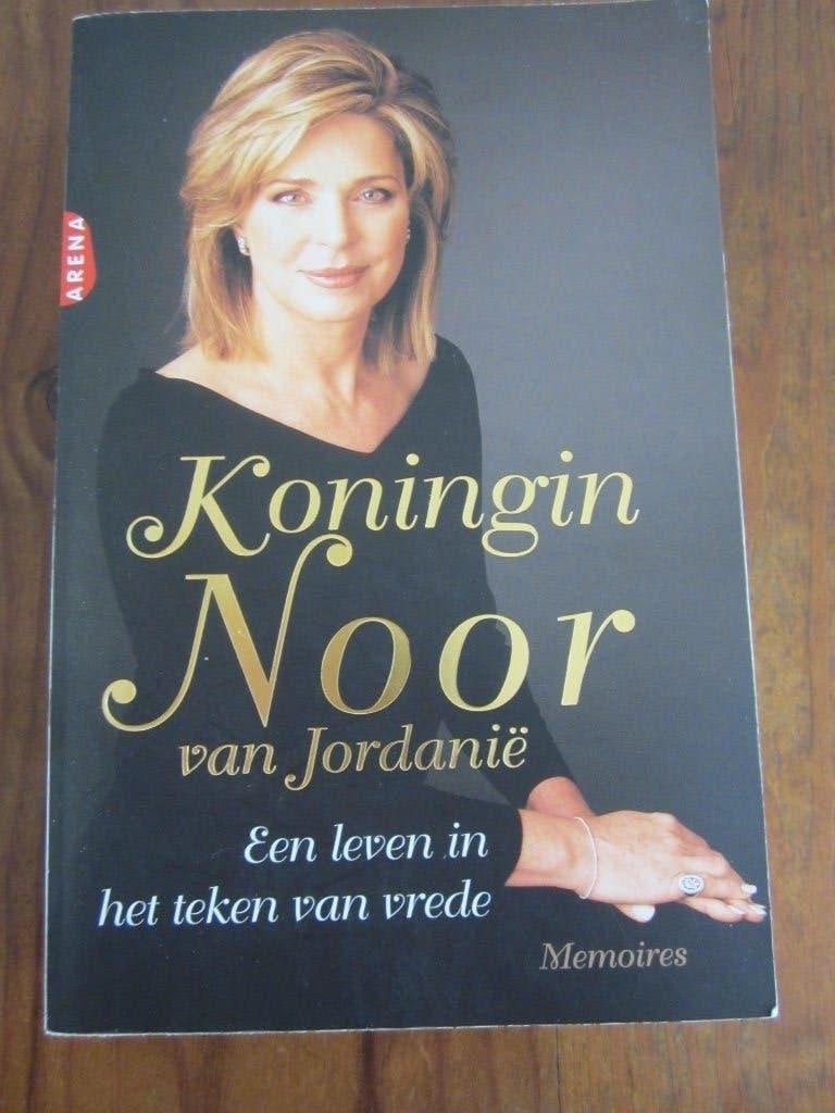 Koningin van Jordanië, Boeken, Ophalen of Verzenden, Zo goed als nieuw, Koningin Noor, Overige
