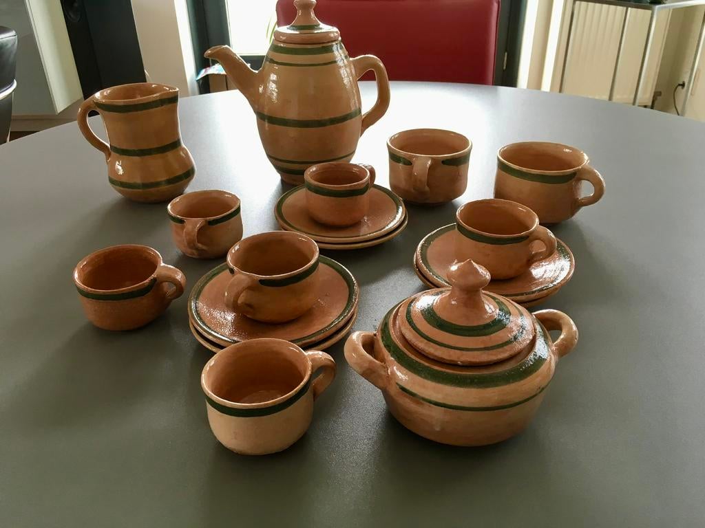 Oud Spaans aardewerk koffie servies – handgemaak. 8 delig  –, Ophalen of Verzenden