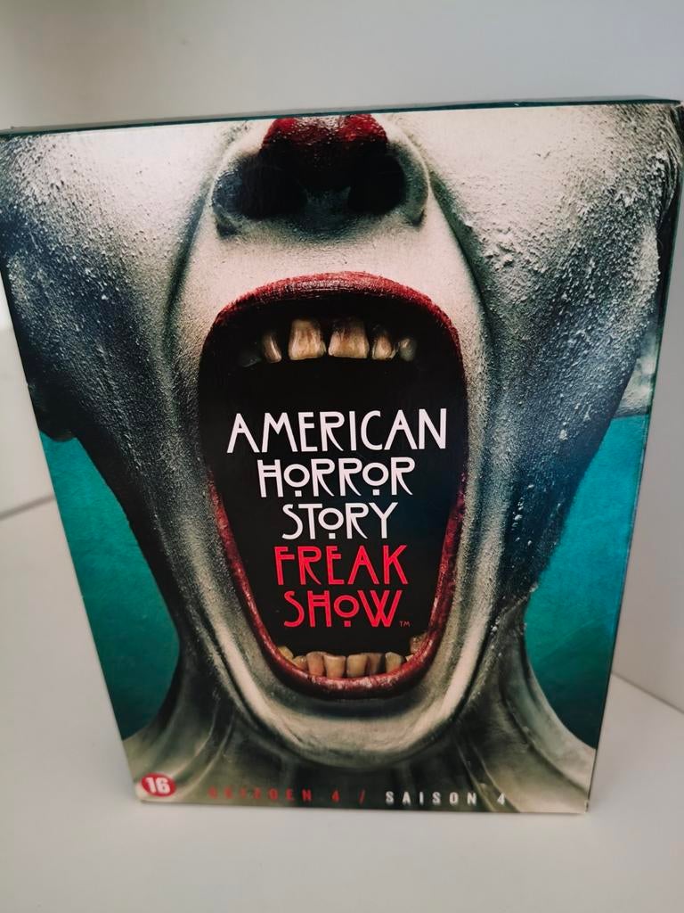 American Horror Story - Seizoen 4 Freak Show ~ 4DVD Boxset, Cd's en Dvd's, Dvd's | Tv en Series, Ophalen, Zo goed als nieuw, Horror