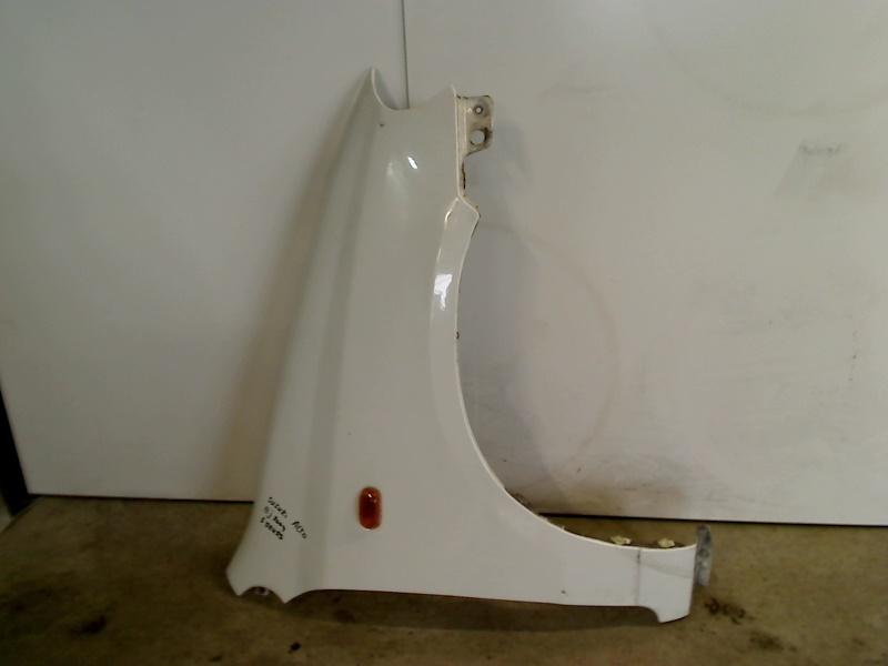 Spatbord Rechts Voor Suzuki Alto (RF410) (2004-09/2008-12), Gebruikt, Suzuki Deutschland GmbH, Kontakt@suzuki.de, Suzuki-Allee 7, Bensheim 64625, , Duitsland