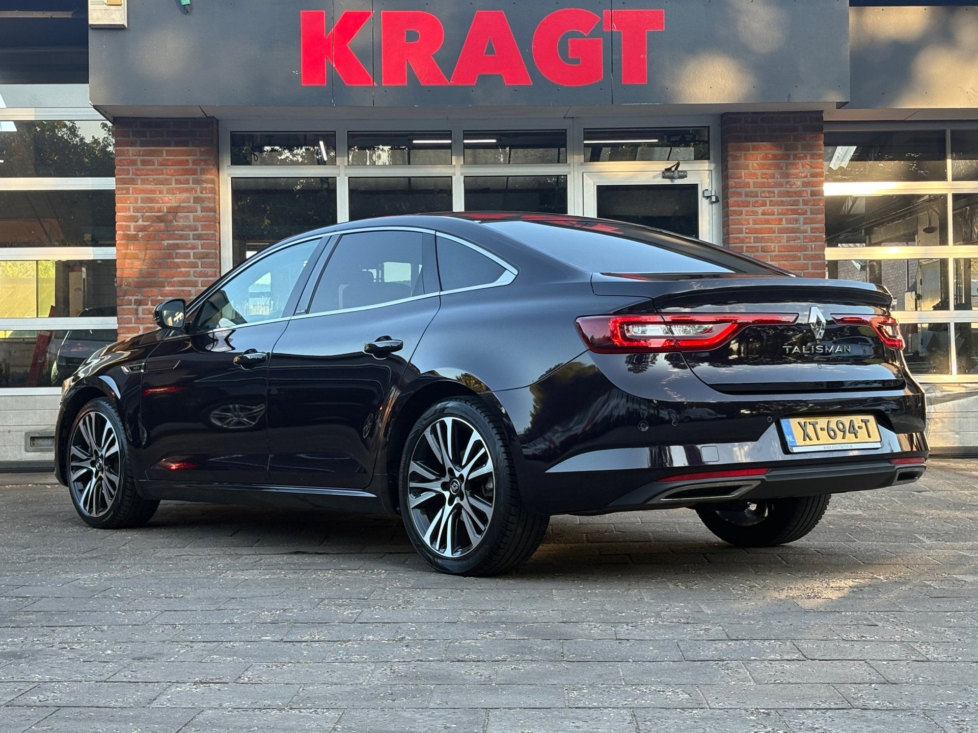 Renault Talisman Initiale Paris 1.6 TCe 200PK - Automaat - a, 1618 cc, Gebruikt, 4 cilinders, Zwart