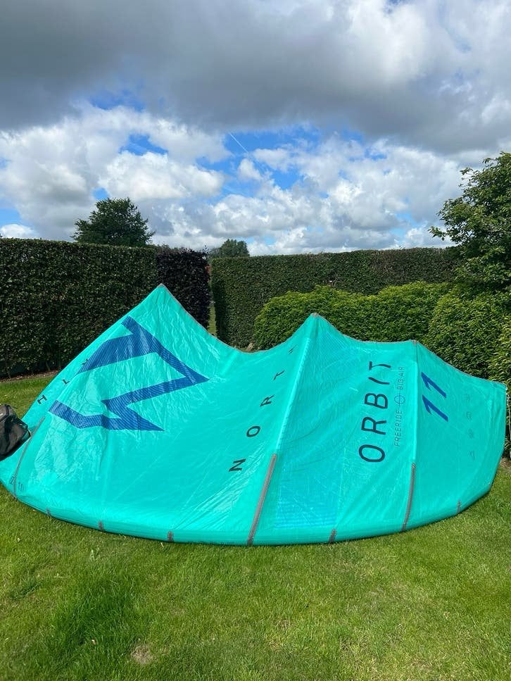 North orbit 11m, Watersport en Boten, Kitesurfen, Twintip, Zo goed als nieuw, Kite, 11 m²