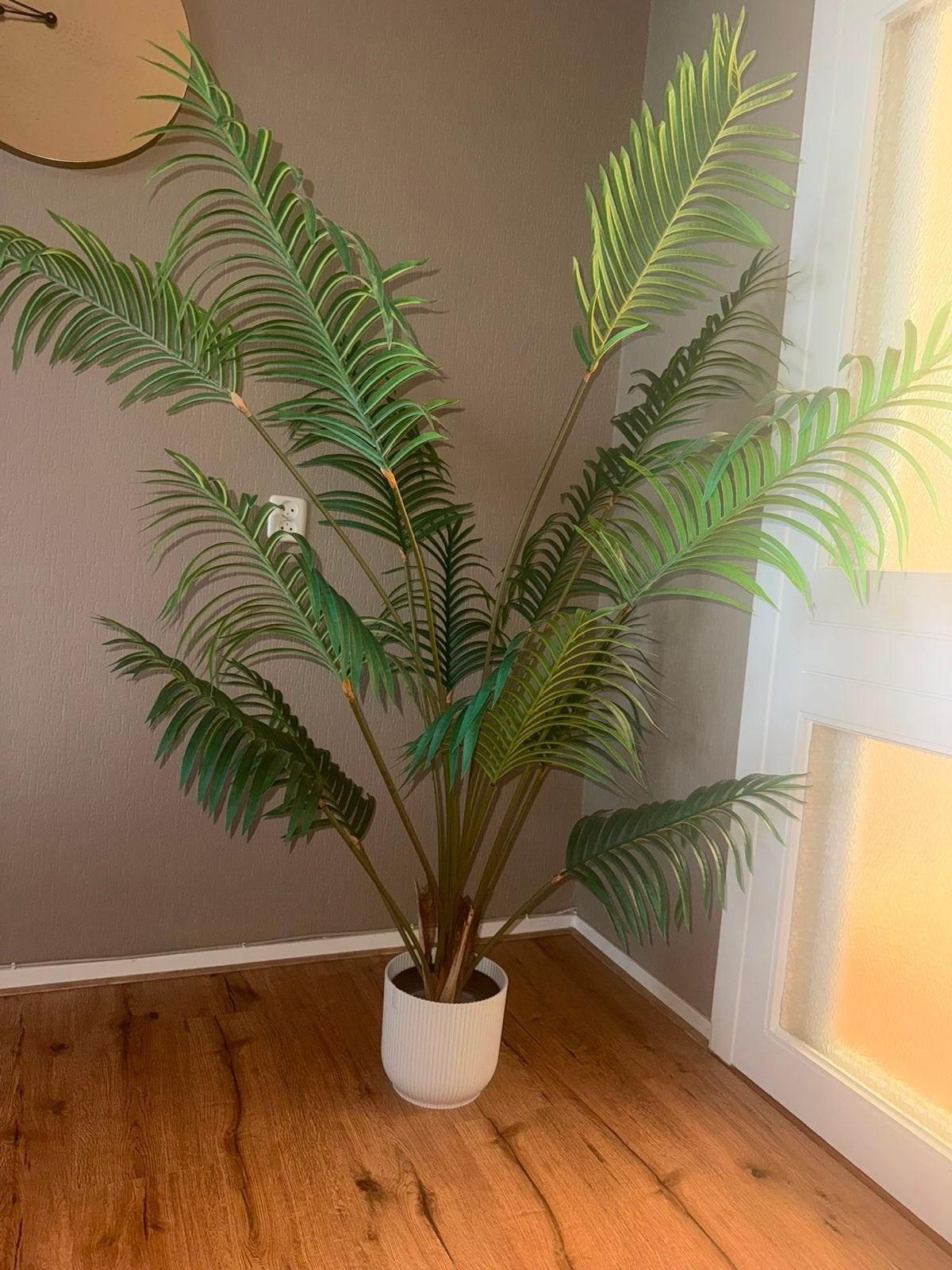 Grote kunstpalm in pot - perfect voor elk interieur, Huis en Inrichting, Kamerplanten, Ophalen, Palm, Halfschaduw, In pot