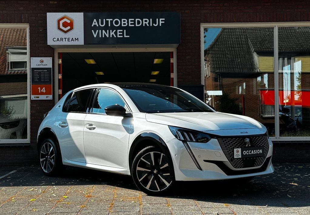 Peugeot E-208 EV GT 350 50 kWh *Geen AFL Kosten*PanoDak*Stoe, Auto's, Peugeot, 136 pk, Gebruikt, Automatische klimaatregeling