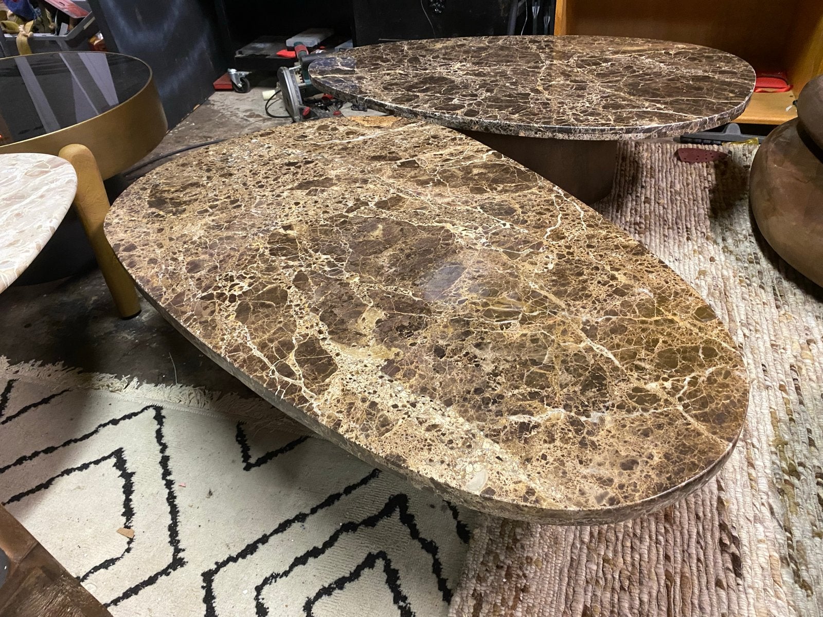 Salontafel 120x70 Bradley bruin echt marmer organische vorm, Huis en Inrichting, Tafels | Salontafels, Ophalen, Overige materialen
