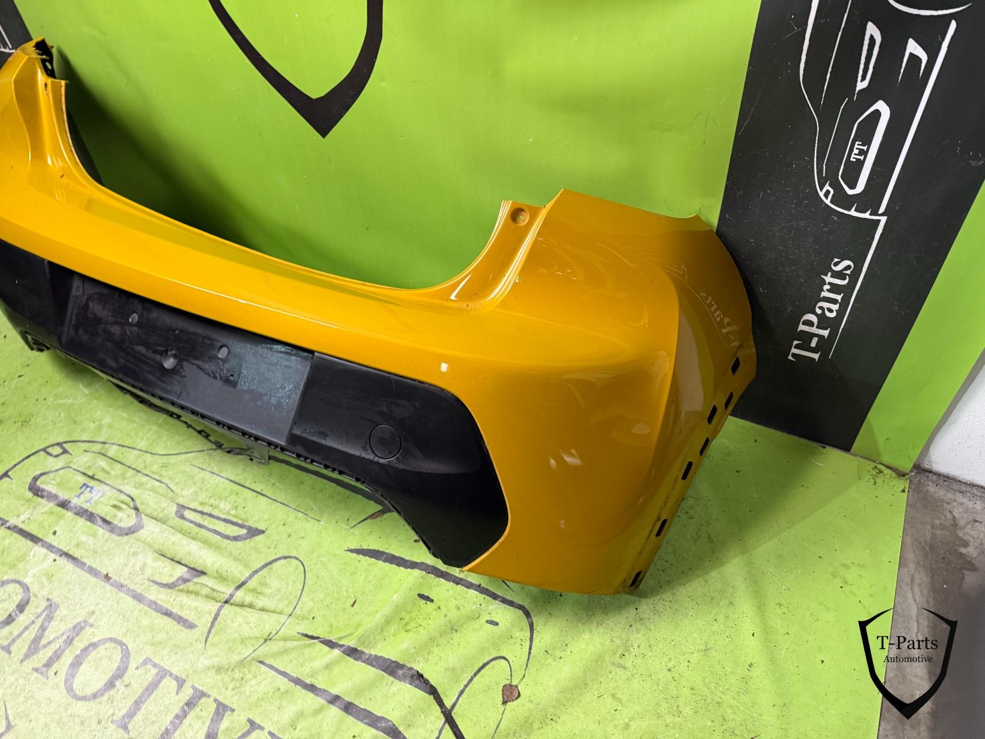 peugeot 208 GT achterbumper bumper, Taurusavenue 1
2132 LS  Hoofddorp, NL, Gebruikt, Contact.group@renault.com, Stellantis N.V.