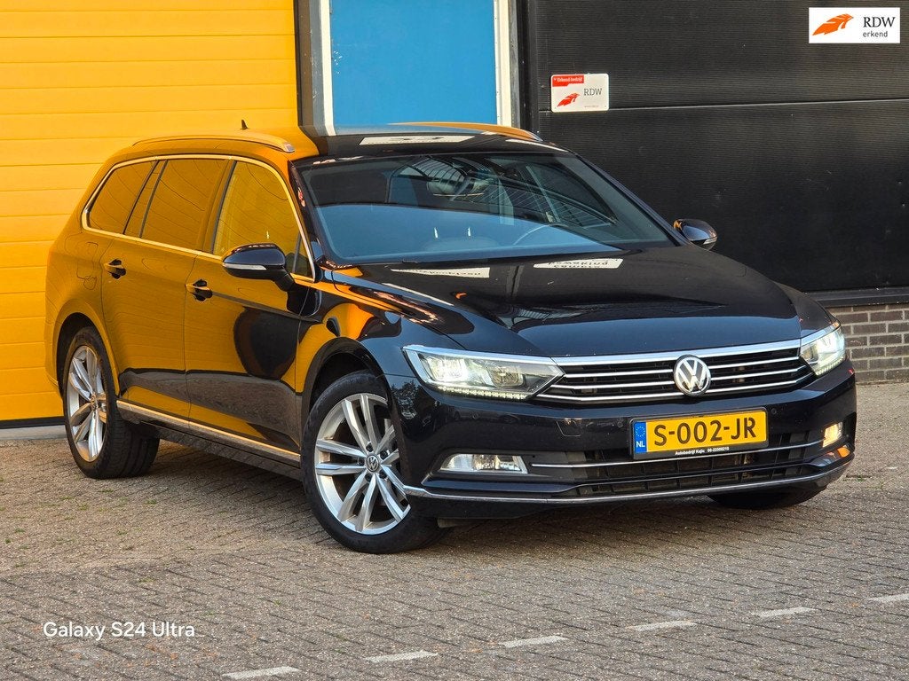 Volkswagen Passat Variant 2.0 TDI Highline Business R / Aut