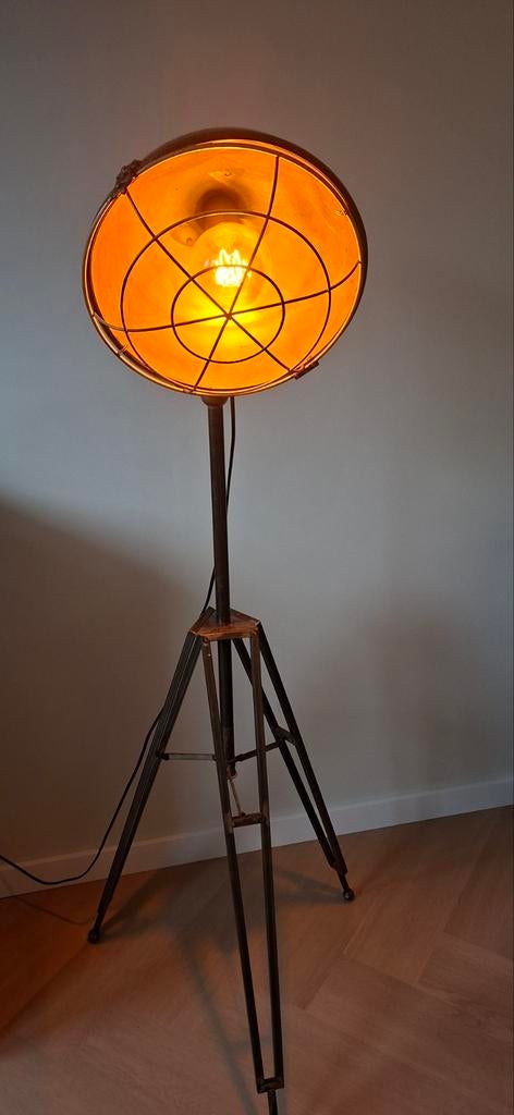 Vloerlamp met houten statief, excl. lampbol, Huis en Inrichting, Ophalen of Verzenden, Zo goed als nieuw, Hout, 150 tot 200 cm