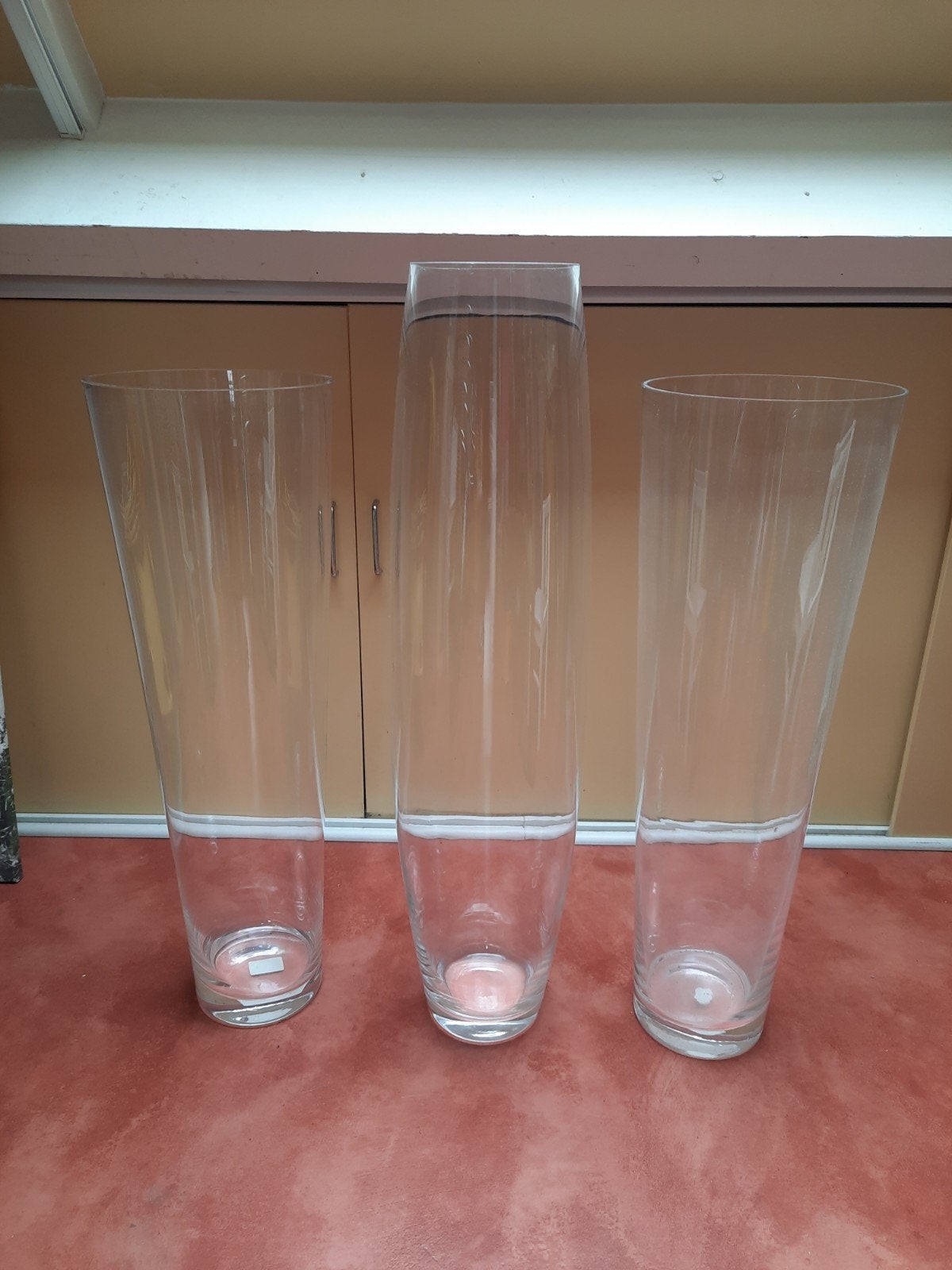 Drie glazen vazen 70 en 80cm hoog, Huis en Inrichting, Woonaccessoires | Vazen, Ophalen, Overige kleuren, Glas, 75 cm of meer