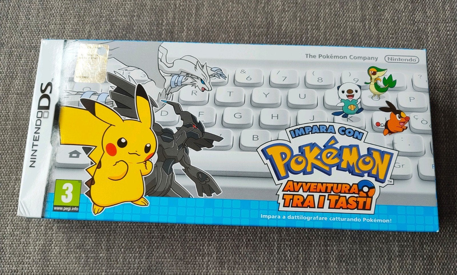 Learn with Pokemon: Typing Adventure nieuw sealed Italiaans, Spelcomputers en Games, Avontuur en Actie, 1 speler, Nieuw, Ophalen of Verzenden