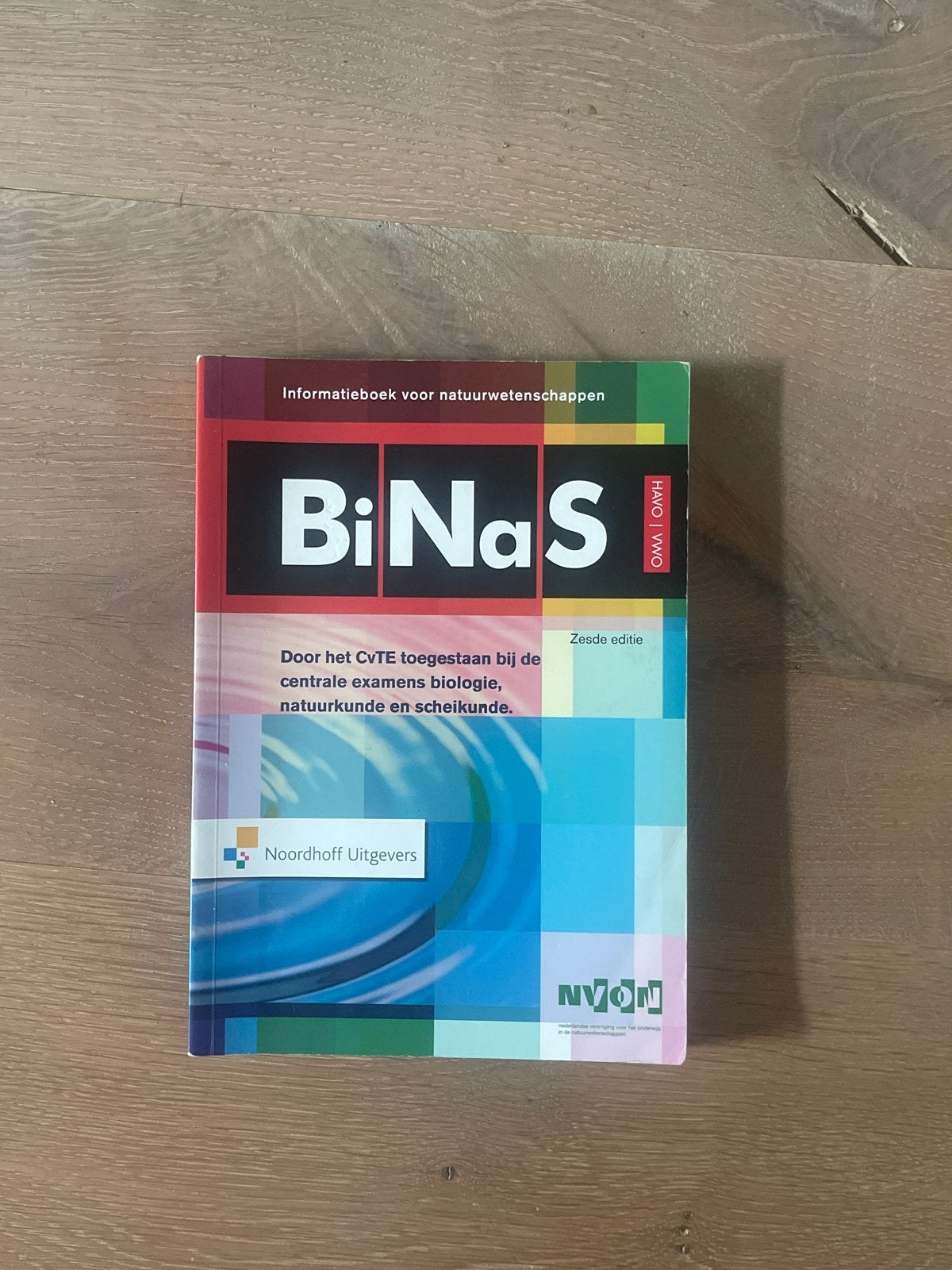 BiNaS 6e editie - Informatieboek voor natuurwetenschappen, Ophalen of Verzenden, Beta, Zo goed als nieuw, HBO