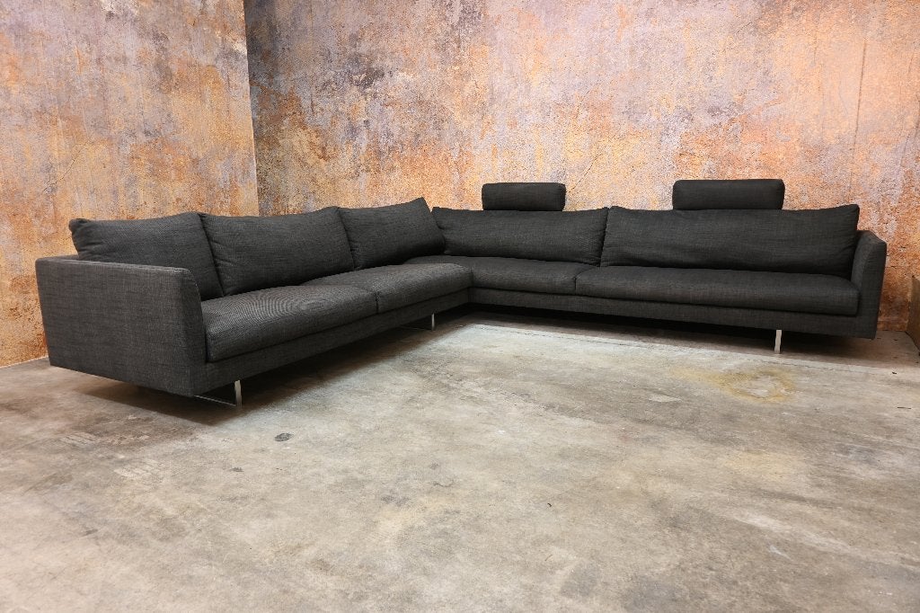 IZG Staat grote grijze stoffen Montis Axel design hoekbank