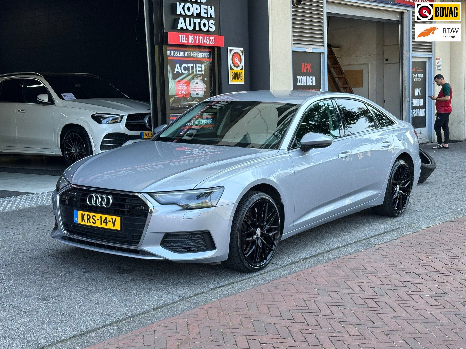 Audi A6 Limousine 50 TFSI e quattro Business edition Aut Lee, Auto's, Automaat, Gebruikt, Euro 6, 4 cilinders