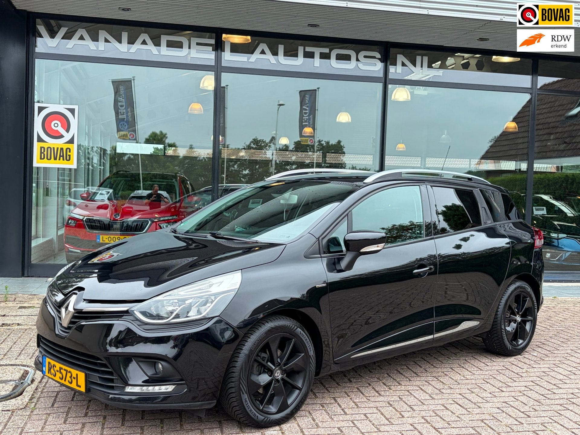 Renault Clio Estate 1.2 TCe Intens Aut. Navi Airco Cruise Pa, Auto's, Dealer onderhouden, Stof, Gebruikt, 4 cilinders