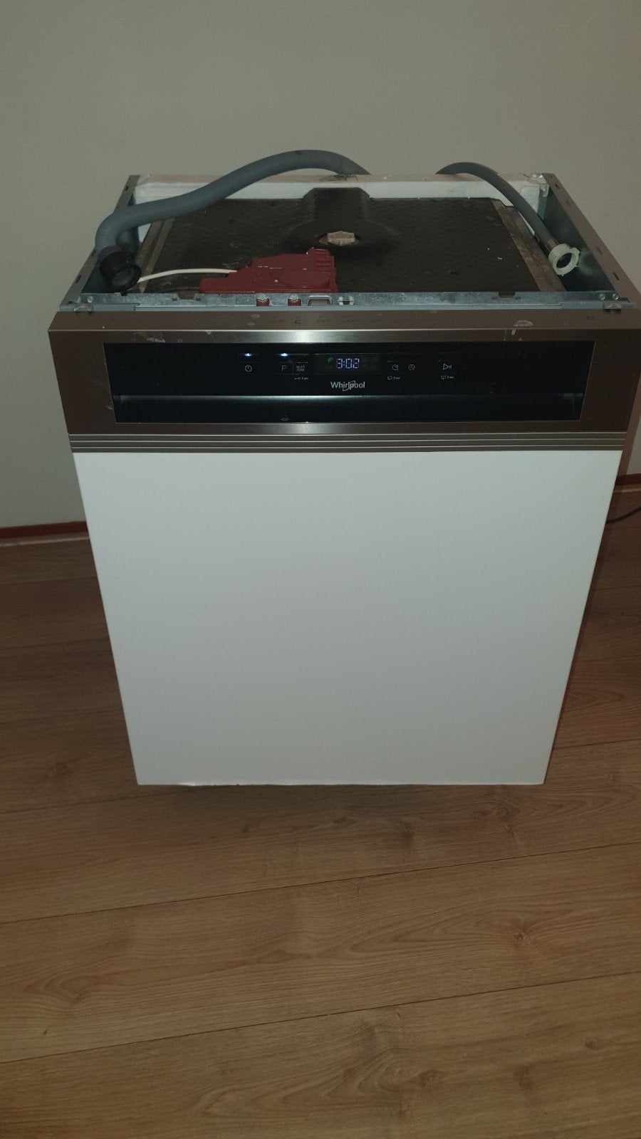 Whirlpool vaatwasser, Witgoed en Apparatuur, Vaatwasmachines, Ophalen, Minder dan 85 cm, Minder dan 10 liter, Energieklasse A of zuiniger