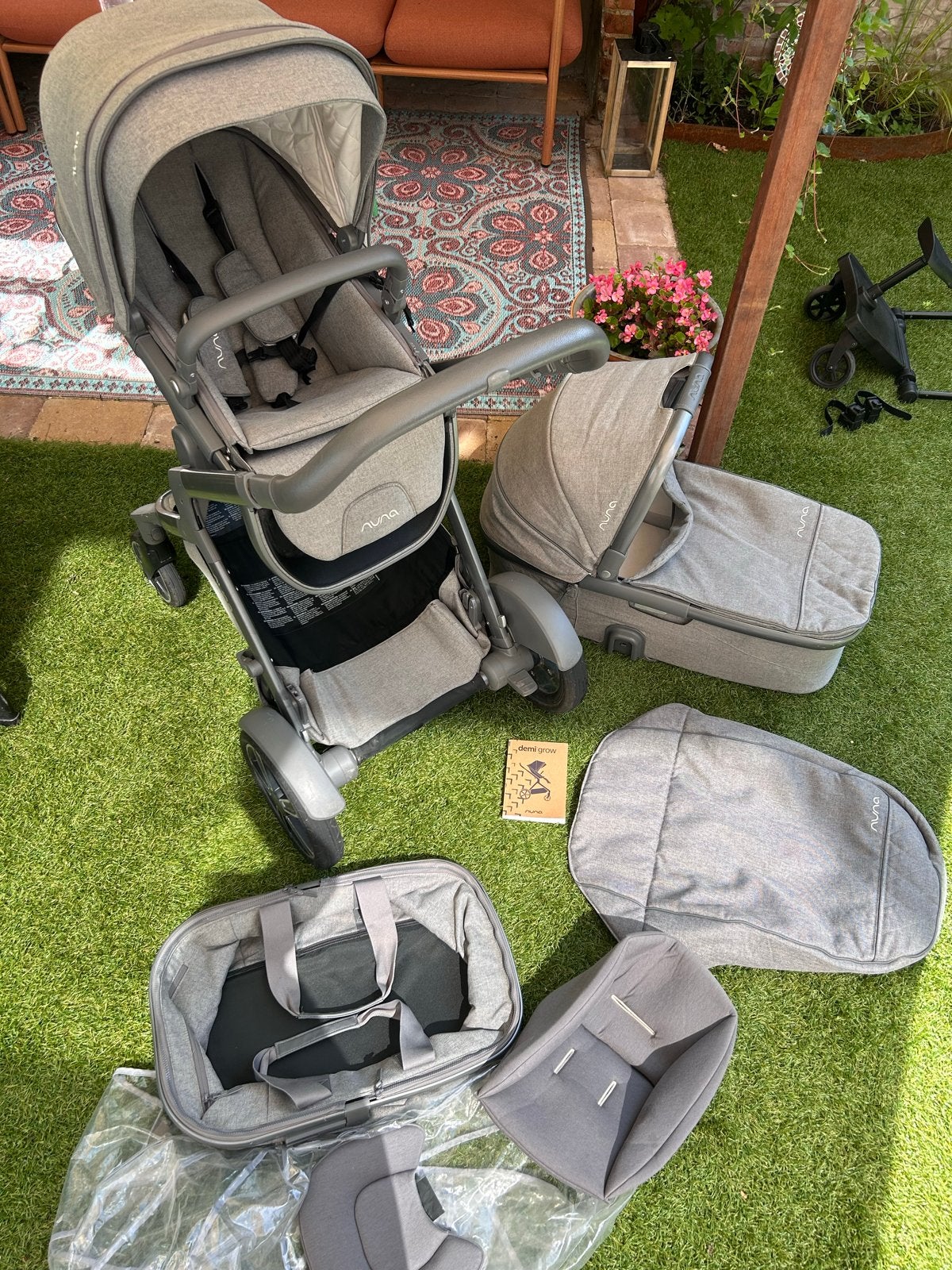 Nuna Demi Grow Grijs 2-in-1 Duowagen met accessoires, Gebruikt, Duowagen, Combiwagen, Ophalen