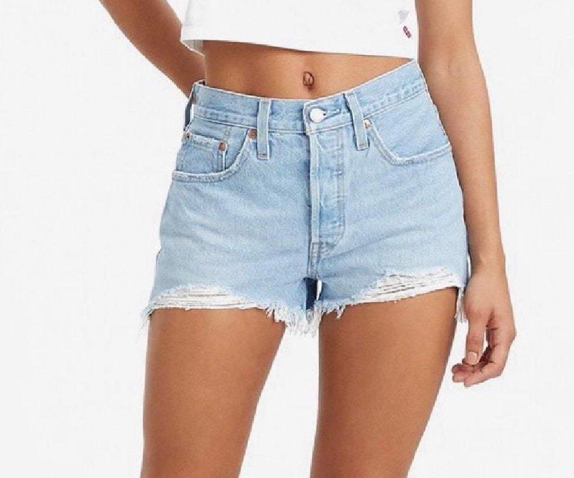 Levi’s 501 denim short, Ophalen of Verzenden, Zo goed als nieuw, Blauw, W27 (confectie 34) of kleiner
