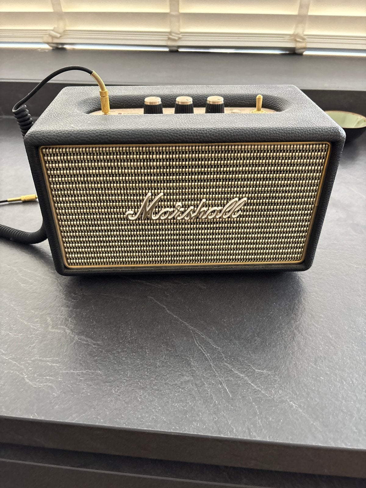 Marshall Kilburn speaker - Goed geluid, zonder oplaadkabel, Audio, Tv en Foto, Luidsprekers, Bluetooth, Ophalen, Gebruikt, Draagbare speaker