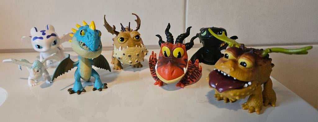 HOE TEM IK EEN DRAAK POPPETJES, Ophalen of Verzenden, Zo goed als nieuw
